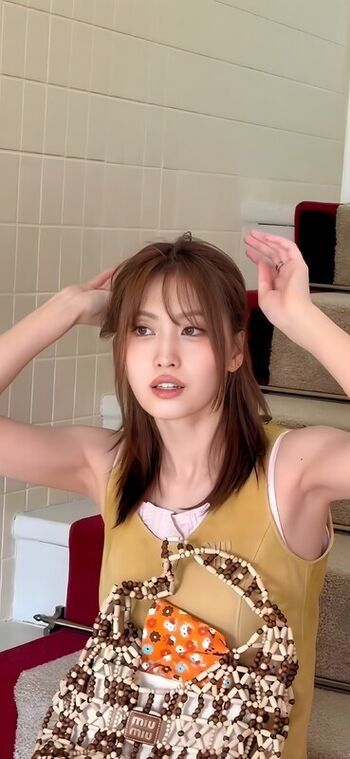 Hirai momo page leaked private photo uncensored HD quality