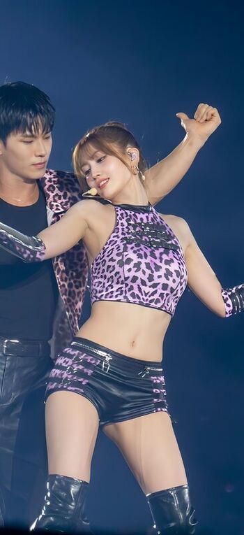 Hirai momo page leaked private photo uncensored HD quality