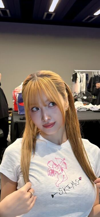 Hirai momo page leaked private photo uncensored HD quality