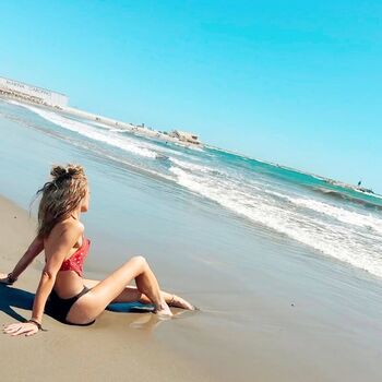 Hollie bennett leaked private photo uncensored HD quality