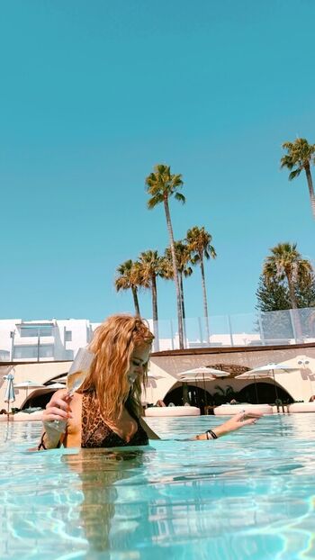 Hollie bennett leaked private photo uncensored HD quality