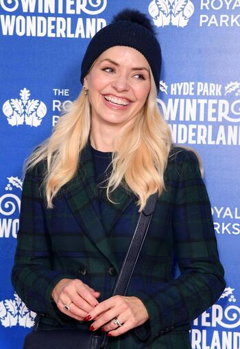 Holly willoughby page leaked private photo uncensored HD quality