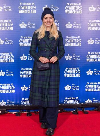 Holly willoughby page leaked private photo uncensored HD quality