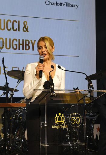 Holly willoughby page leaked private photo uncensored HD quality