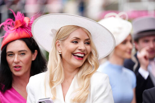 Holly willoughby leaked private photo uncensored HD quality