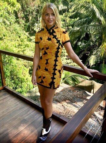 Holly willoughby page leaked private photo uncensored HD quality