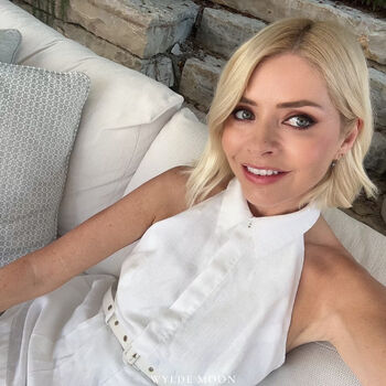 Holly willoughby page leaked private photo uncensored HD quality