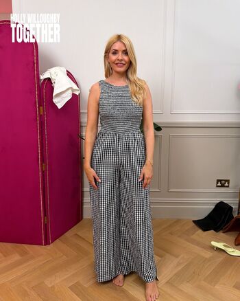 Holly willoughby page leaked private photo uncensored HD quality