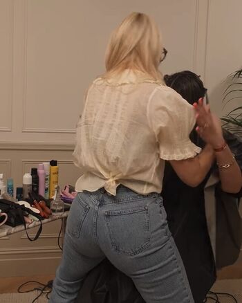 Holly willoughby leaked private photo uncensored HD quality