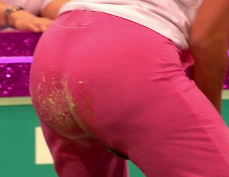 Holly willoughby leaked private photo uncensored HD quality