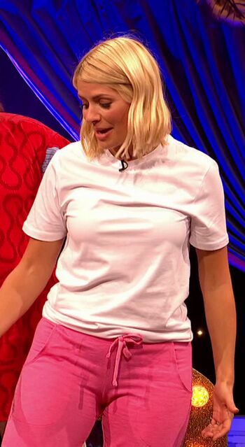 Holly willoughby leaked private photo uncensored HD quality