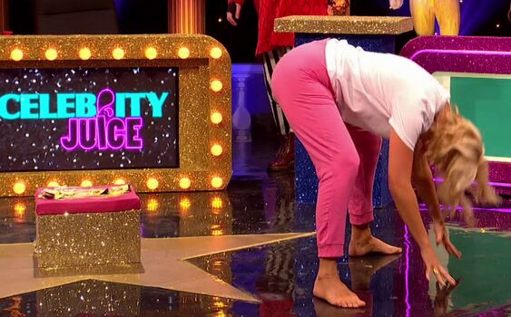 Holly willoughby leaked private photo uncensored HD quality
