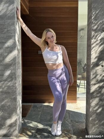 Hollylolly leaked private photo uncensored HD quality