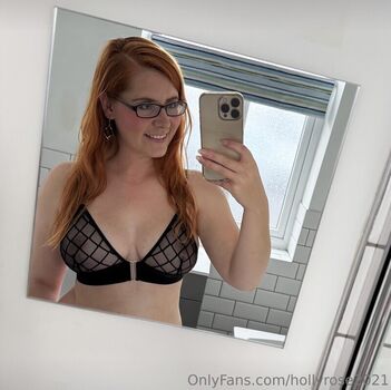 Hollyrose leaked private photo uncensored HD quality