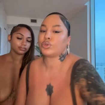 Honeydrip page leaked private photo uncensored HD quality