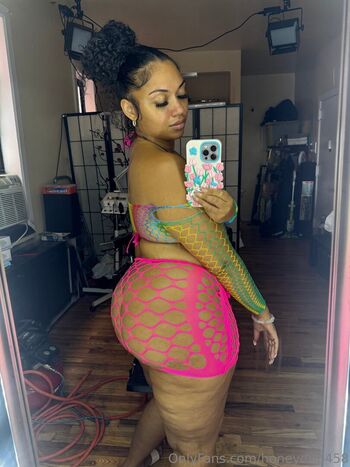 Honeydrip leaked private photo uncensored HD quality
