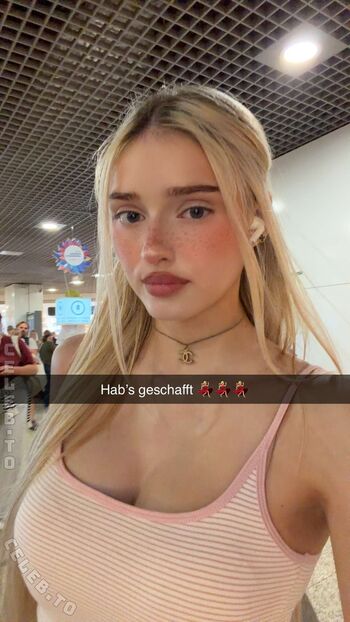 Honeypuu  page leaked private photo uncensored HD quality
