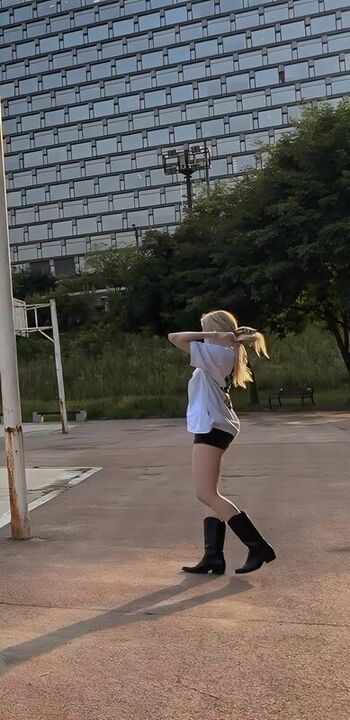 Honeypuu  page leaked private photo uncensored HD quality