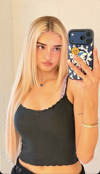 Honeypuu  page leaked private photo uncensored HD quality