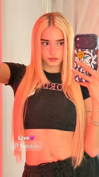 Honeypuu  page leaked private photo uncensored HD quality