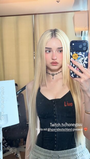 Honeypuu leaked private photo uncensored HD quality