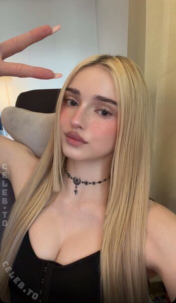 Honeypuu leaked private photo uncensored HD quality