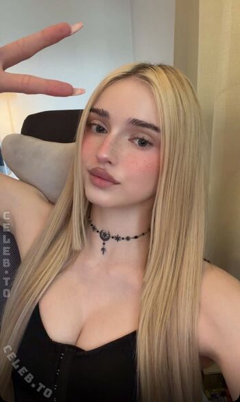 Honeypuu leaked private photo uncensored HD quality