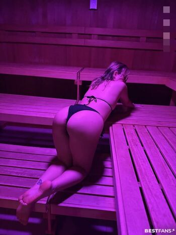 Hotpeachygirl leaked private photo uncensored HD quality
