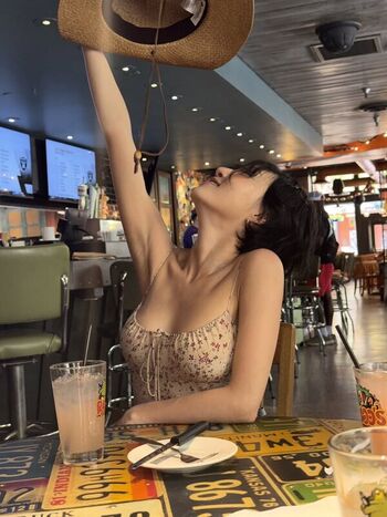 Hwasa leaked private photo uncensored HD quality
