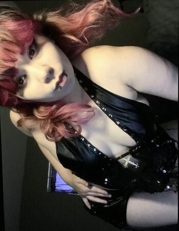 I lov u momo page leaked private photo uncensored HD quality