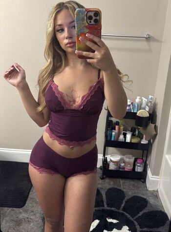 Ilovekyliee leaked private photo uncensored HD quality