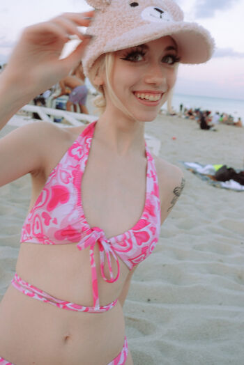 Iluvmeww page leaked private photo uncensored HD quality