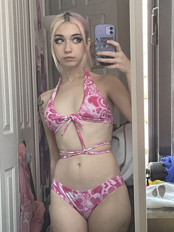 Iluvmeww page leaked private photo uncensored HD quality