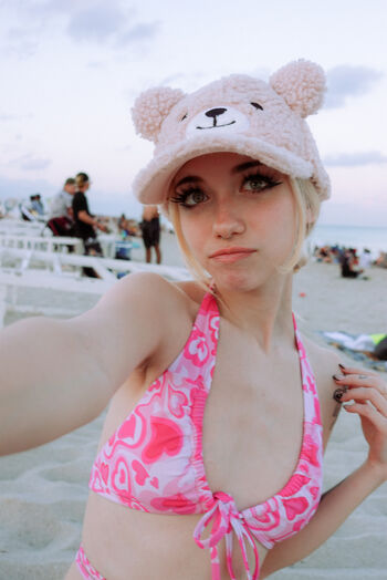 Iluvmeww page leaked private photo uncensored HD quality