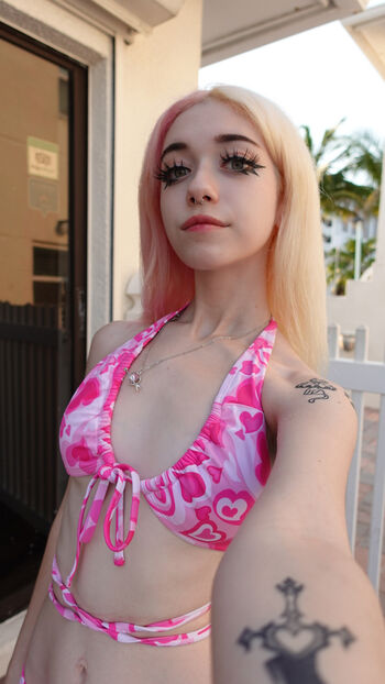 Iluvmeww page leaked private photo uncensored HD quality