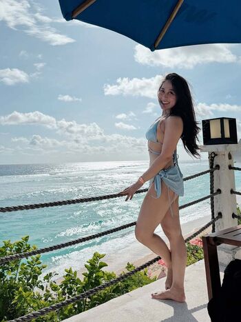 Indonesian girls  page leaked private photo uncensored HD quality