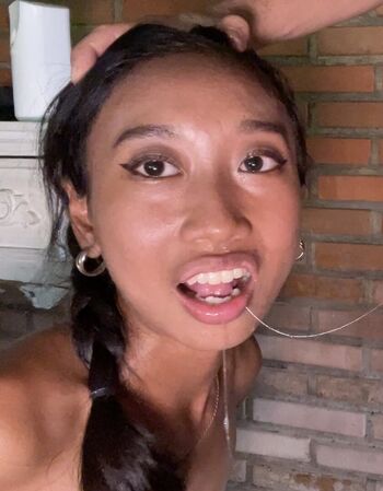Indonesian girls  page leaked private photo uncensored HD quality