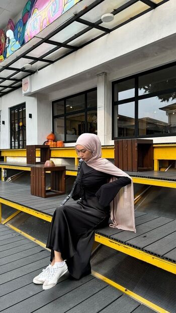 Indonesian girls  page leaked private photo uncensored HD quality