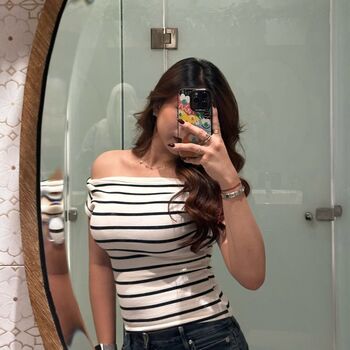 Indonesian girls  page leaked private photo uncensored HD quality