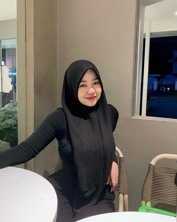 Indonesian girls  page leaked private photo uncensored HD quality