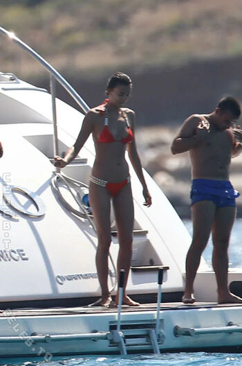 Irina shayk  page leaked private photo uncensored HD quality