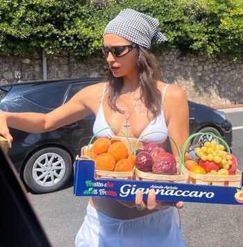 Irina shayk  page leaked private photo uncensored HD quality