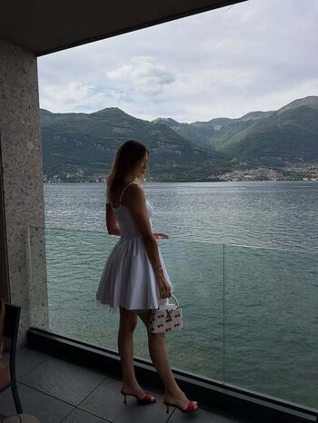Iris mittenaere  page leaked private photo uncensored HD quality