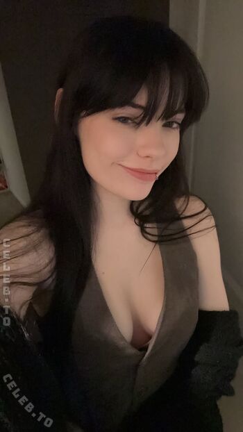 Isizzly page leaked private photo uncensored HD quality