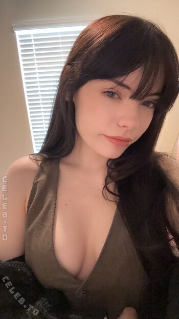 Isizzly page leaked private photo uncensored HD quality