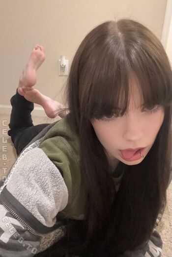 Isizzly page leaked private photo uncensored HD quality