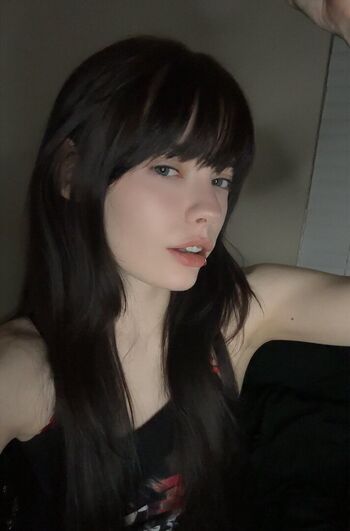 Isizzly page leaked private photo uncensored HD quality