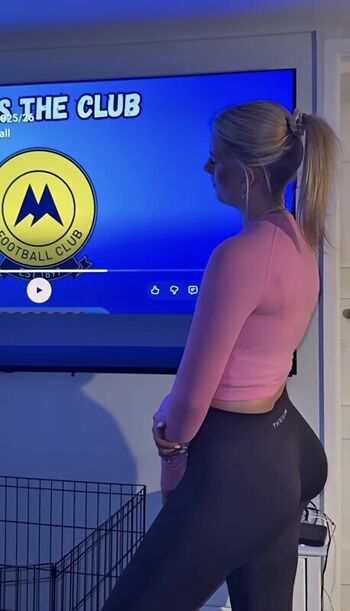 Issy anderson leaked private photo uncensored HD quality