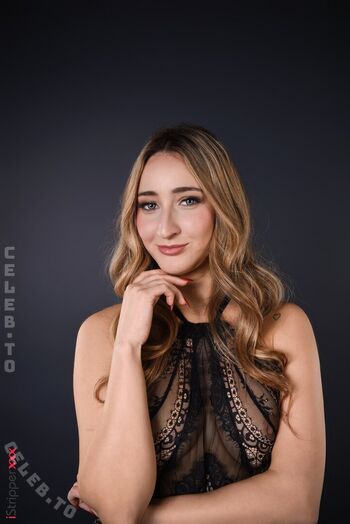 Istripper  page leaked private photo uncensored HD quality