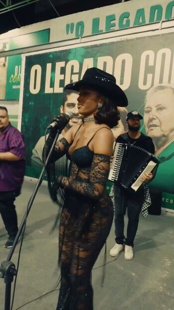 Iza cantora page leaked private photo uncensored HD quality